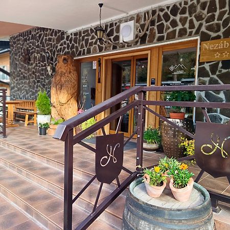 Studio Srncek - Tatranska Strba - Wellness, Bazen Exterior foto