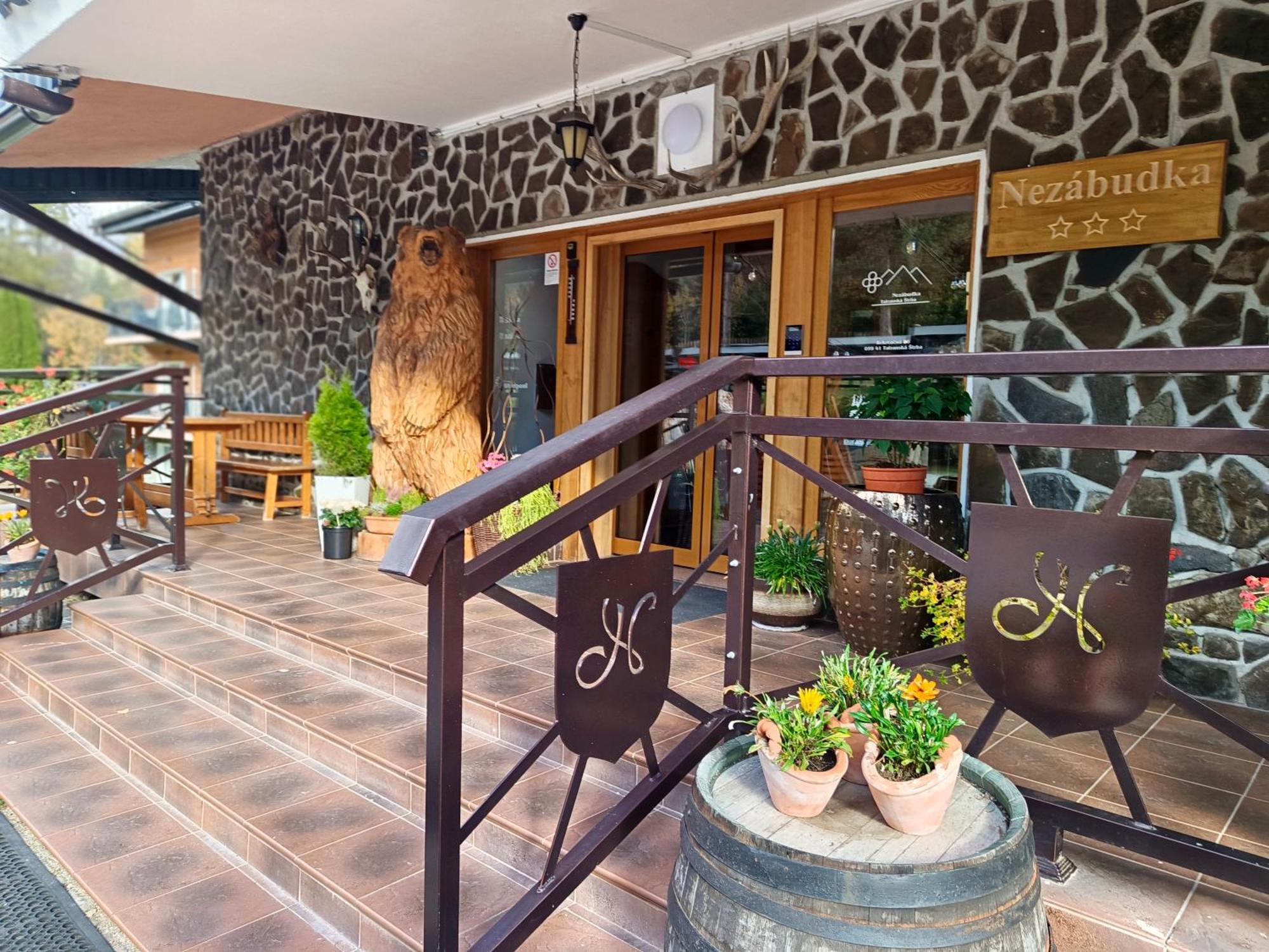 Studio Srncek - Tatranska Strba - Wellness, Bazen Exterior foto