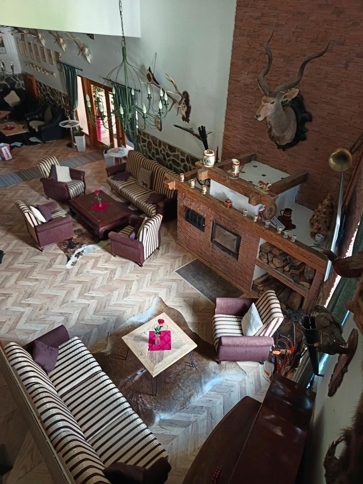 Studio Srncek - Tatranska Strba - Wellness, Bazen Exterior foto